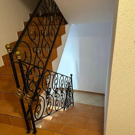 Σπίτι διακοπών Ruhig Gelegenes Haus *